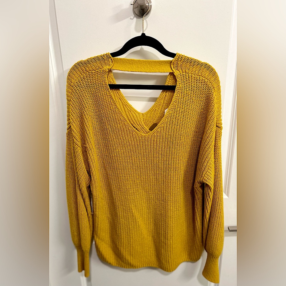 EUC Women’s Oversized Choker Sweater - Yellow - XL